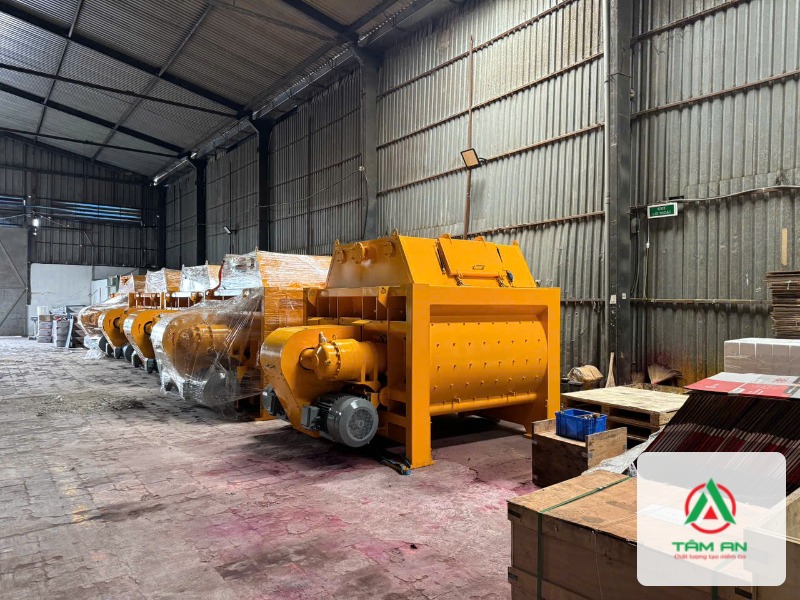 cối trộn bê tông gia công tại xưởng