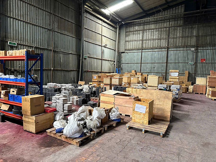 kho tấm lót cối trộn bê tông và phụ tùng mài mòn Tâm An