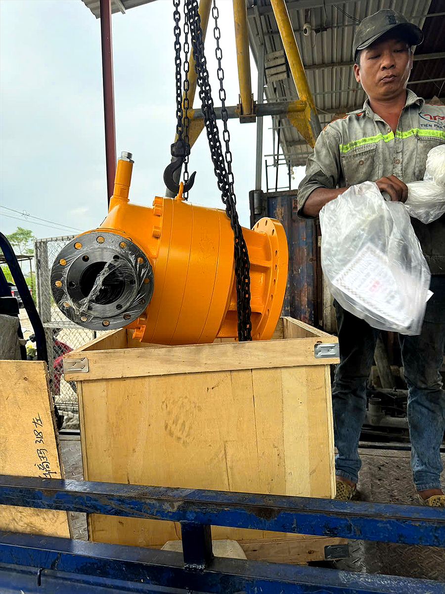 thay thế hộp giảm tốc cối trộn bê tông tại trạm trộn Long An