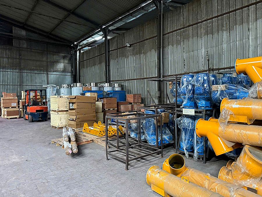 kho vít tải xi măng và thiết bị trạm trộn bê tông Tâm An